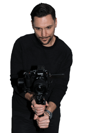 Ludovic en tournage, caméra au gimbal